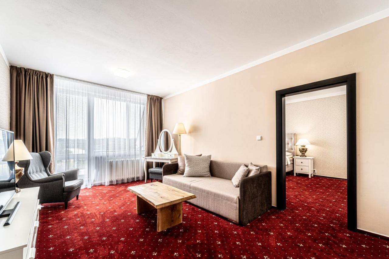 Hotel Fontana برنو المظهر الخارجي الصورة