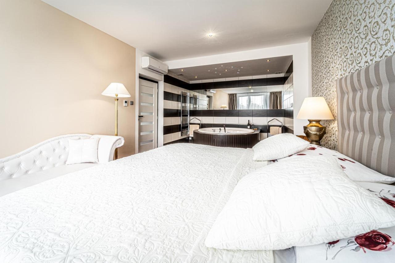 Hotel Fontana برنو المظهر الخارجي الصورة