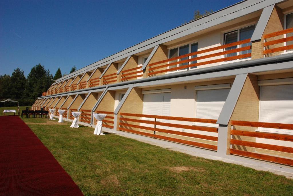 Hotel Fontana برنو المظهر الخارجي الصورة